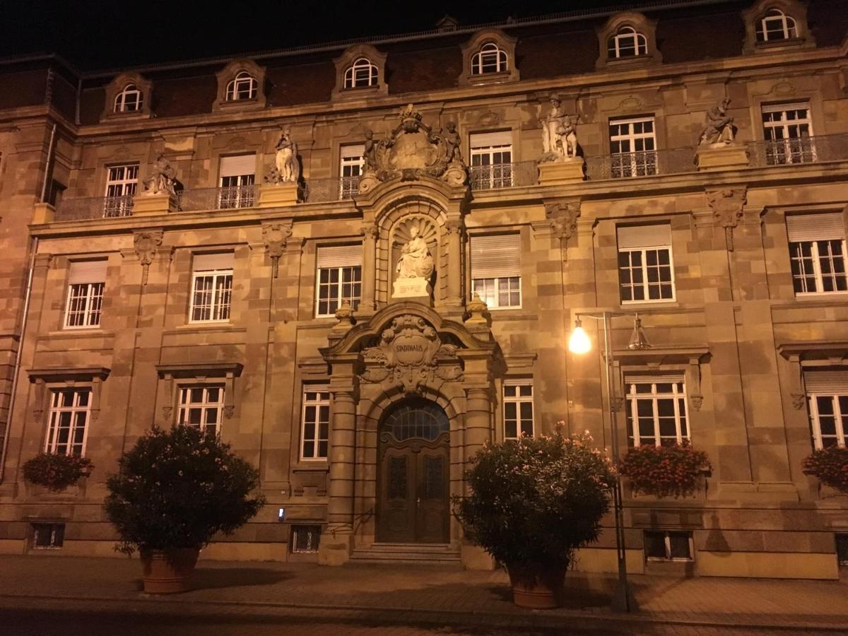Alte Heimat Apartment Schwegenheim ภายนอก รูปภาพ